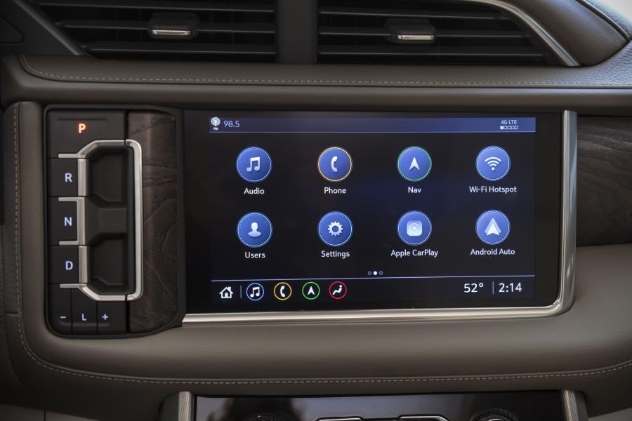 Детали интерьера GMC Yukon XL Denali 2020 года  (фото 3 из 14)